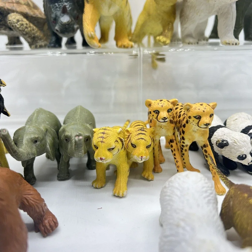 AAA Triple A‎ Zoo Animals Lot Of 25 Heavy Rubber Animal Vintage Elephant Turtle